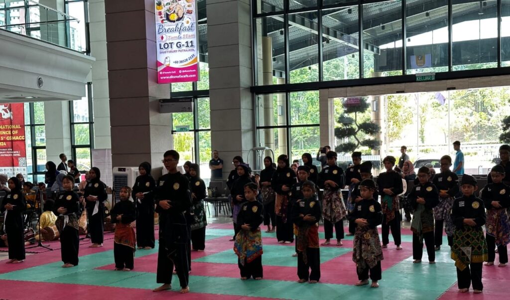 PASSMAL instructors performing traditional Silat Melayu