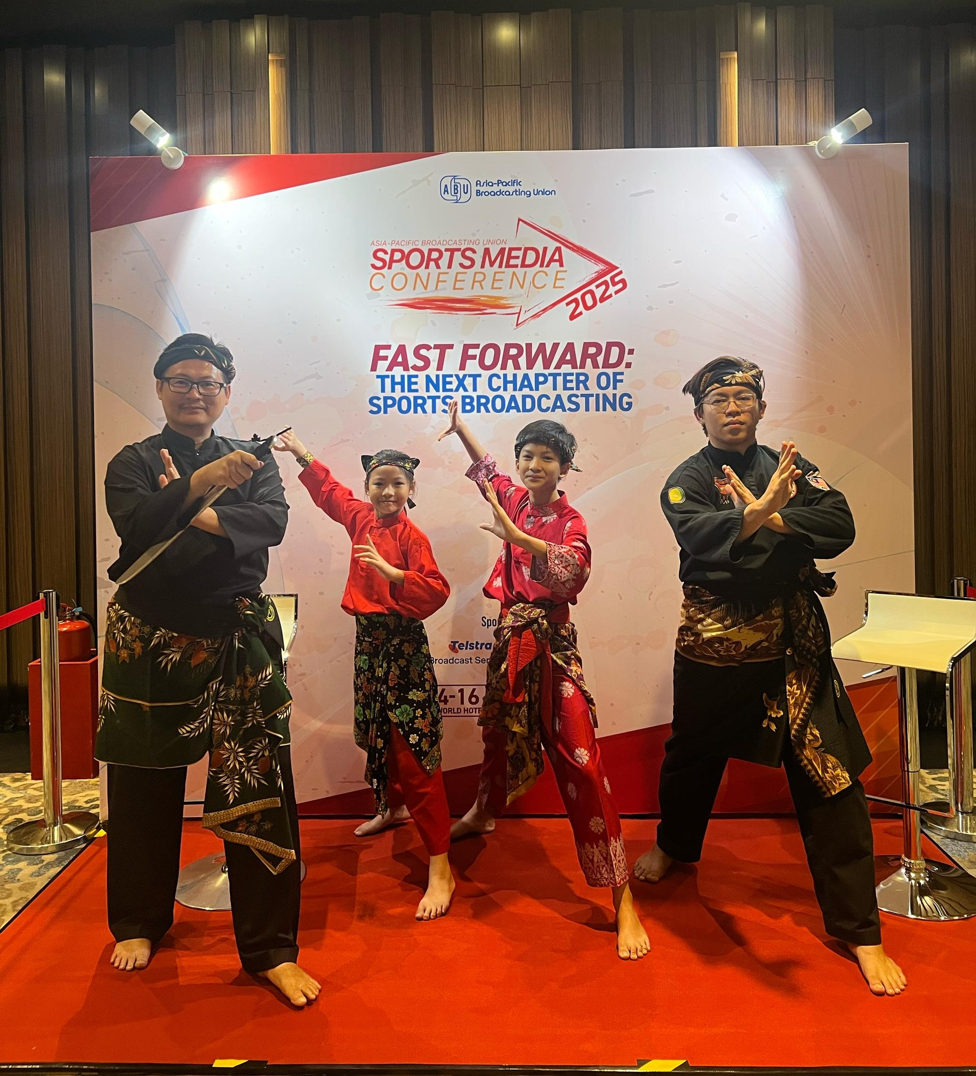 Silat as a Living Archive: Documenting the Wisdom of the Elders